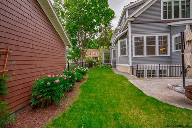 228 Caroline St, Saratoga Springs, NY 12866 - photo 5