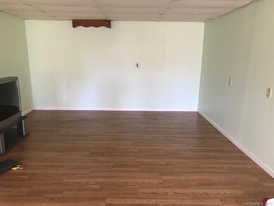 289 Swann Rd, Statesville, NC 28625 - photo 3