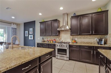 GOURMET KITCHEN APPLIANCES/VENTED HOOD!!
