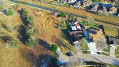 3666 Abinger Ln, Houston, TX 77088 - photo 5