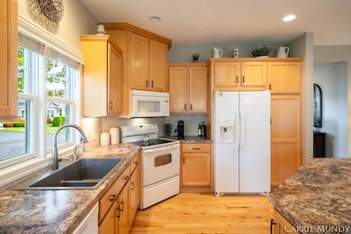 9558 Trillium Lake Dr unit 44, Zeeland, MI 49464 - photo 5