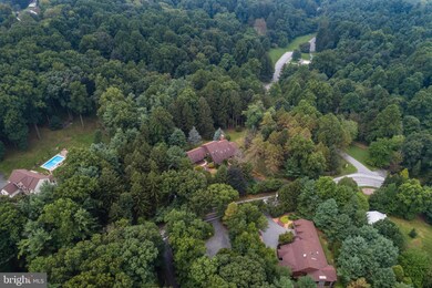 559 Imperial Dr, Mohnton, PA 19540 - photo 5