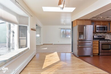 7220 Sanak Cir, Anchorage, AK 99504 - photo 5