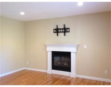 10 Lakeside Ave unit 10, Hudson, MA 01749 - photo 5