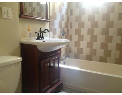 65 Hollander St unit 3, Dorchester, MA 02121 - photo 4