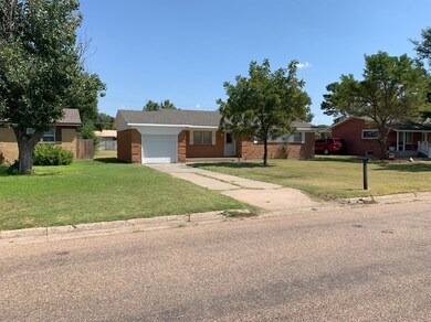 1106 S Madison St, Hugoton, KS 67951 - photo 3
