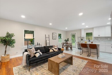 3900 Colebrook Rd, Charlotte, NC 28215 - photo 3