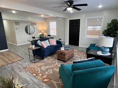 2928 SE Illinois Ave, Topeka, KS 66605 - photo 4