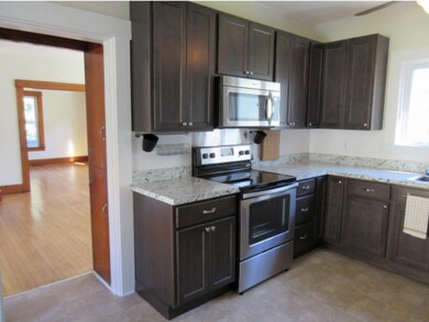 77 Orchard St, Franklin, NH 03235 - photo 5