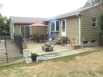 65 Woodview Dr, Cranston, RI 02920 - photo 4