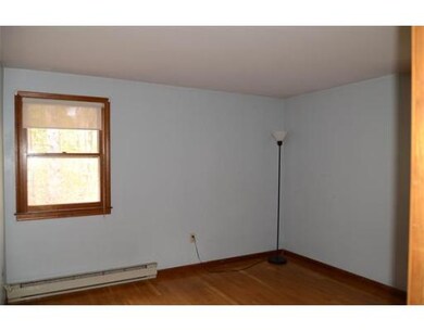 145 Walnut St unit 145, Shrewsbury, MA 01545 - photo 6
