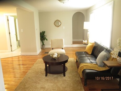 131 Sachem Ave, Worcester, MA 01606 - photo 2