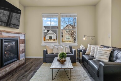 20463 Del Coco Ct, Bend, OR 97702 - photo 5