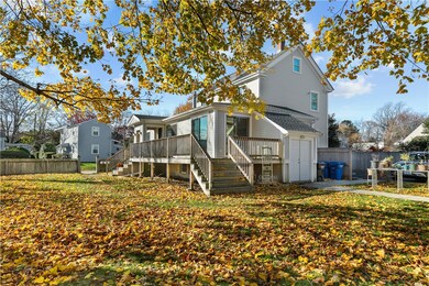 44 Whitwell Ave unit 1, Newport, RI 02840 - photo 2