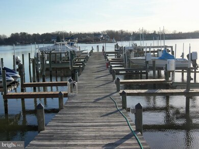 126 Lynnhaven Ct, Colonial Beach, VA 22443 - photo 6