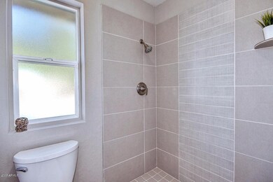 Spa-like Master Bath
