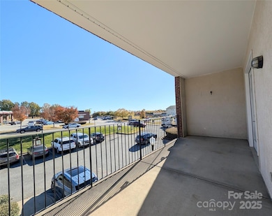 360 Exchange St NW unit 206, Concord, NC 28027 - photo 2