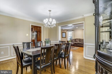 8224 Osage Ln, Bethesda, MD 20817 - photo 7