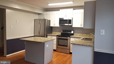 13938 Baton Rouge Ct, Centreville, VA 20121 - photo 3