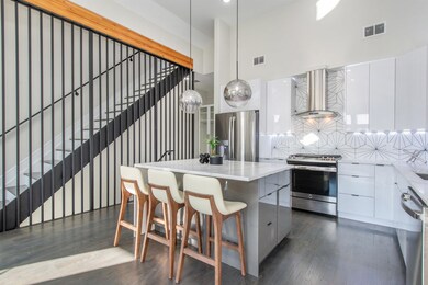 65 Hancock Ave unit 2, Jersey City, NJ 07307 - photo 3