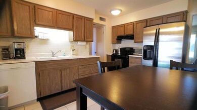 9614 W Calico Dr, Sun City, AZ 85373 - photo 2