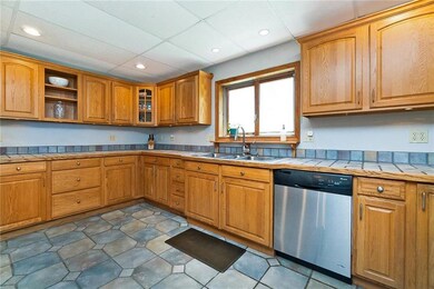 454 Arlington St, Tamaqua, PA 18252 - photo 6