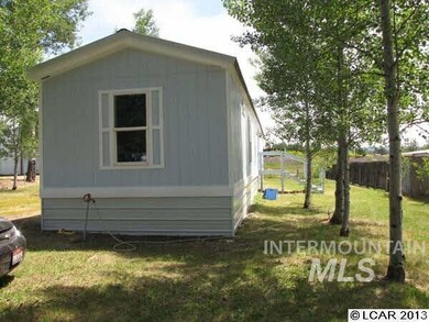 314 3 Rd St St E, Weippe, ID 83553 - photo 3