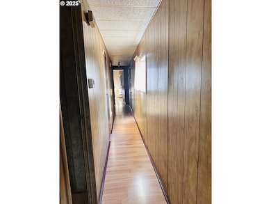 22210 Tiller Trail Hwy, Days Creek, OR 97429 - photo 6