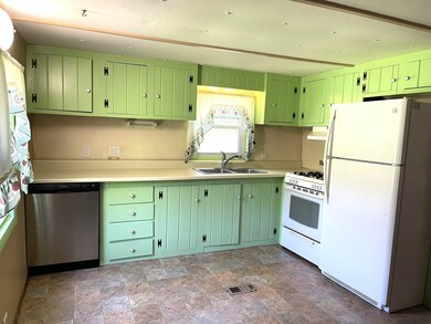 12 Smith Dr unit 12, Canaan, NH 03741 - photo 4