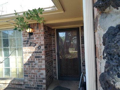 1720 Brookline Dr, Duncan, OK 73533 - photo 2