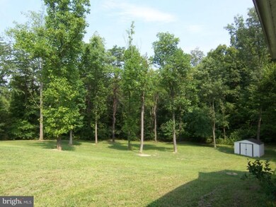 828 Sir Johns Run Rd, Berkeley Springs, WV 25411 - photo 6