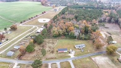 1079 W Blackman Rd, Dunn, NC 28334 - photo 6