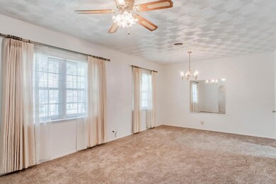 Second living area