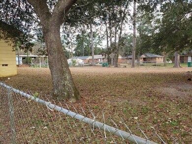 1404 Gary Ave, Albany, GA 31707 - photo 3