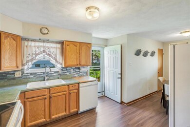 Kitchen with side entrance