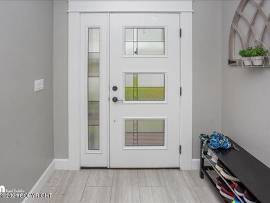 37-Front Entry_DMD_2608