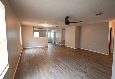 8133 Montecito Dr, Denton, TX 76210 - photo 2