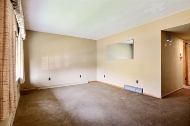 4113 S Grover Ave, Hammond, IN 46327 - photo 3