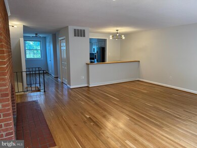 1947 Kirby Rd, McLean, VA 22101 - photo 7