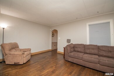 1520 Fulton Ct, Davenport, IA 52803 - photo 3