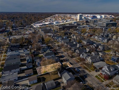 1308 E Lincoln St, Birmingham, MI 48009 - photo 3