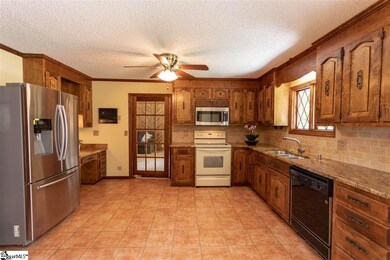 14 Brandywine Ct, Greenville, SC 29615 - photo 3