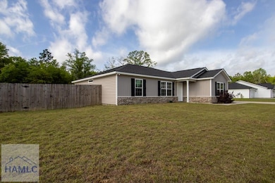 765 Linden Dr, Jesup, GA 31545 - photo 3