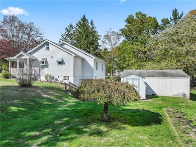 122 Georgetown Rd, Beaver Falls, PA 15010 - photo 6