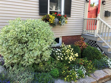 492 Union St, Portsmouth, NH 03801 - photo 4