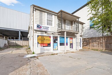 4212 Woodhead St unit 2, Houston, TX 77098 - photo 2