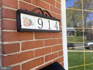 914 Catherine Ave, Woodlyn, PA 19094 - photo 2