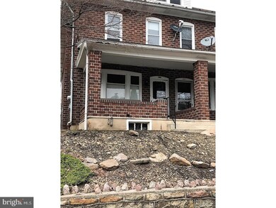 322 Williams St, Slatington, PA 18080 - photo 2