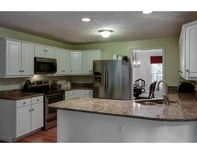 13 North St, Hopkinton, MA 01748 - photo 3