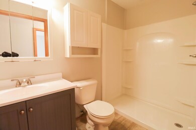 13522 Wheat Mill Ct, Grabill, IN 46741 - photo 2